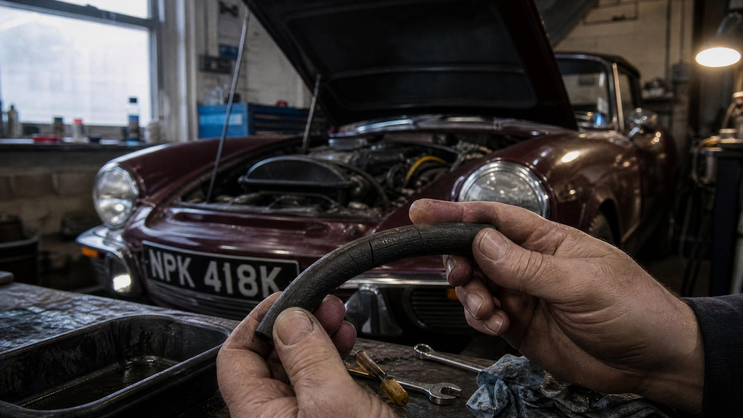 02_perished_fuel_hose_workshop