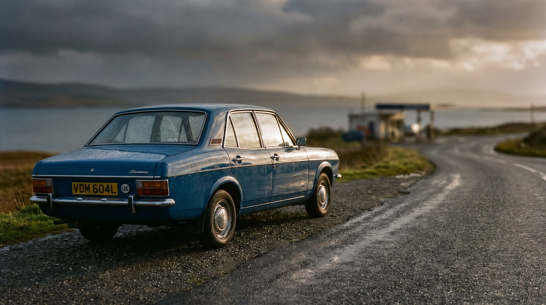 classic_car_coastal_road