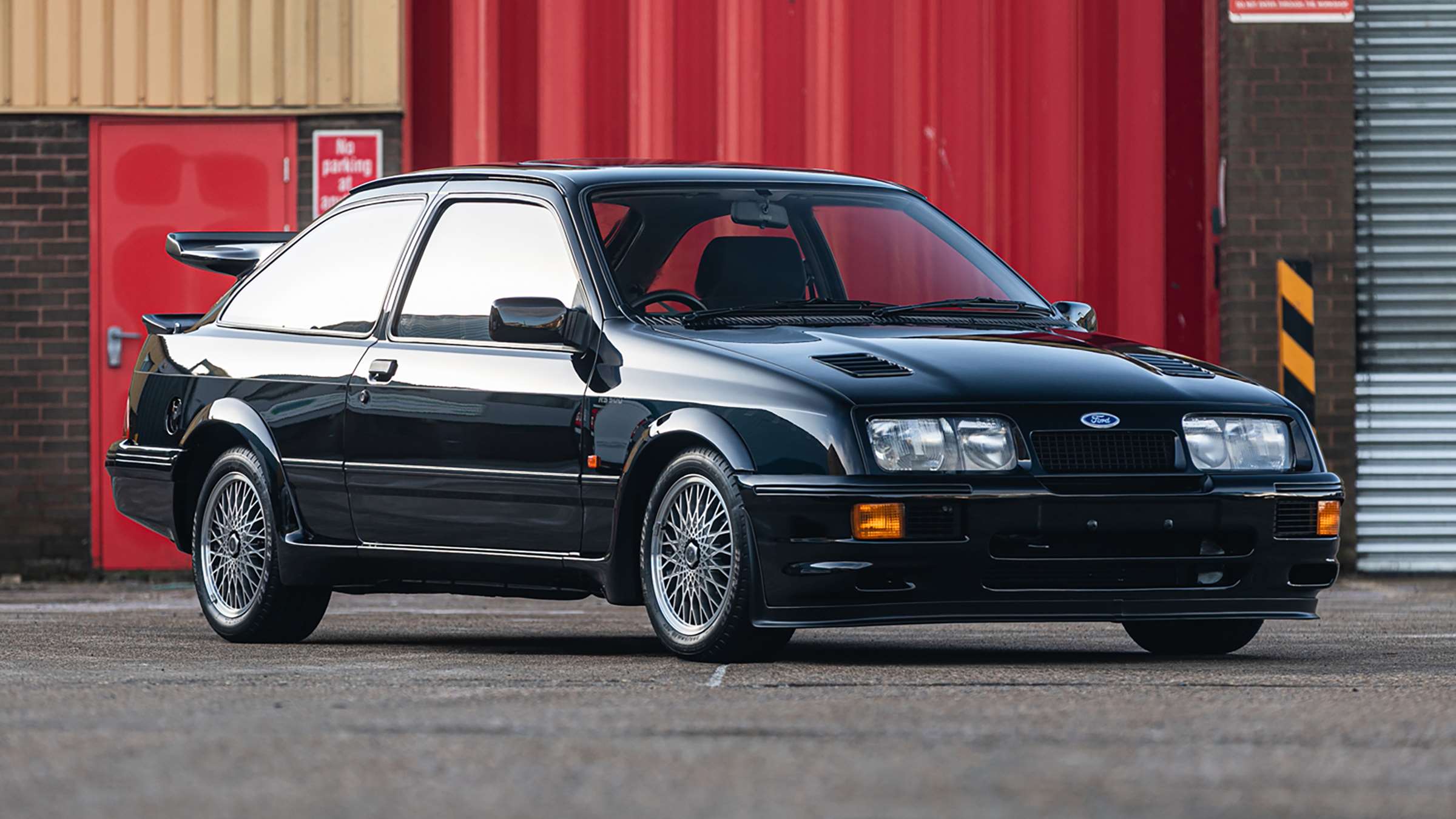 ford-sierra-cosworth-rs500-record-sale-01