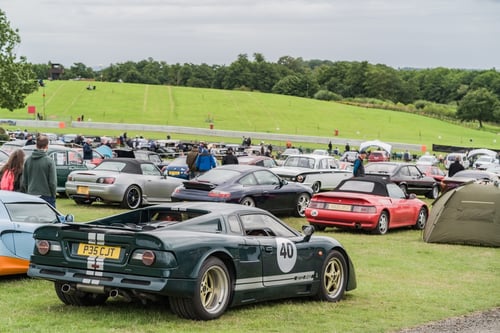 How to get the best out of classic car meet-ups